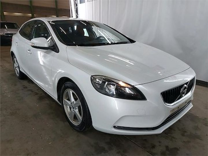 Photo 2 VIN: YV1MV7481J2513761 - VOLVO V40 DIESEL - 2016 