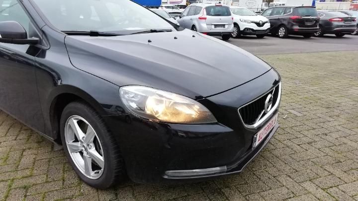 Photo 29 VIN: YV1MV74L0H2380953 - VOLVO V40 HATCHBACK 