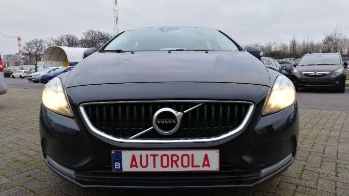 Photo 31 VIN: YV1MV74L0H2380953 - VOLVO V40 HATCHBACK 