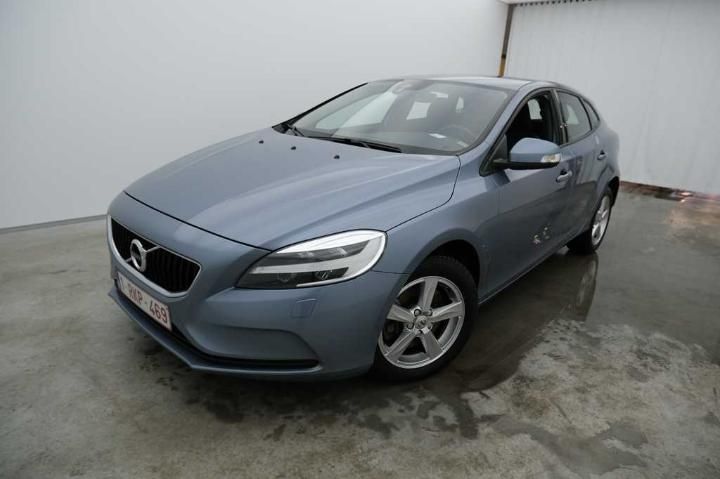 Photo 1 VIN: YV1MV74L0H2412133 - VOLVO V40 FL&#3916 