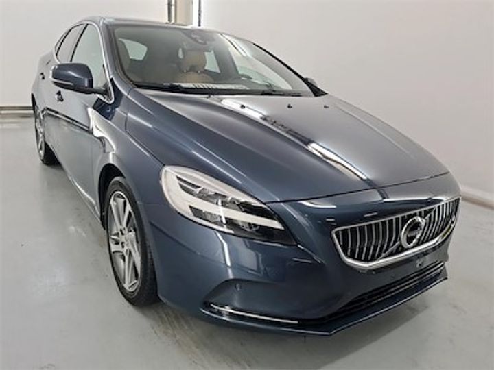 Photo 2 VIN: YV1MV74L0H2418495 - VOLVO V40 DIESEL - 2016 