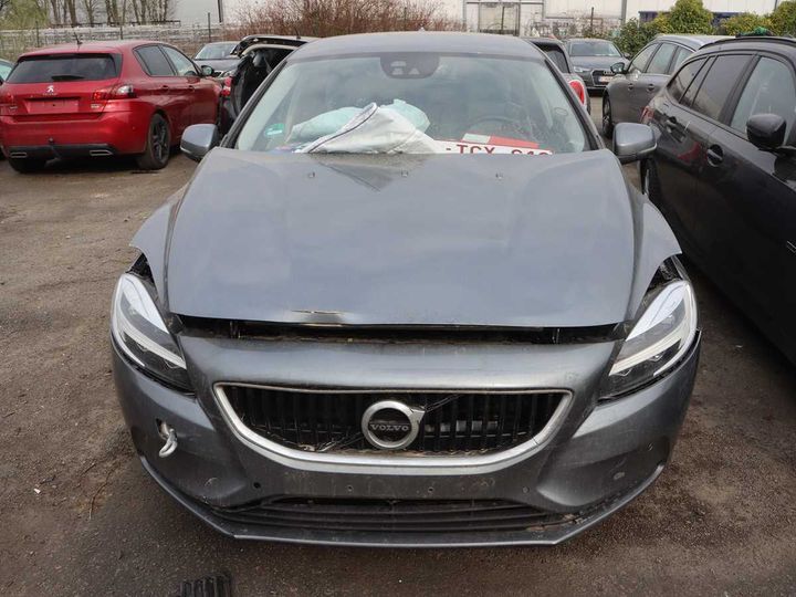 Photo 2 VIN: YV1MV74L0J2467345 - VOLVO V40 