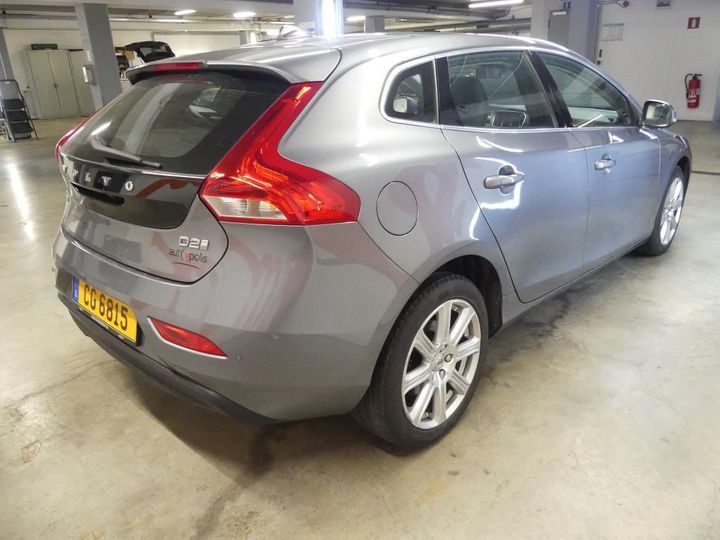 Photo 2 VIN: YV1MV74L0J2493491 - VOLVO V40 - 2016 