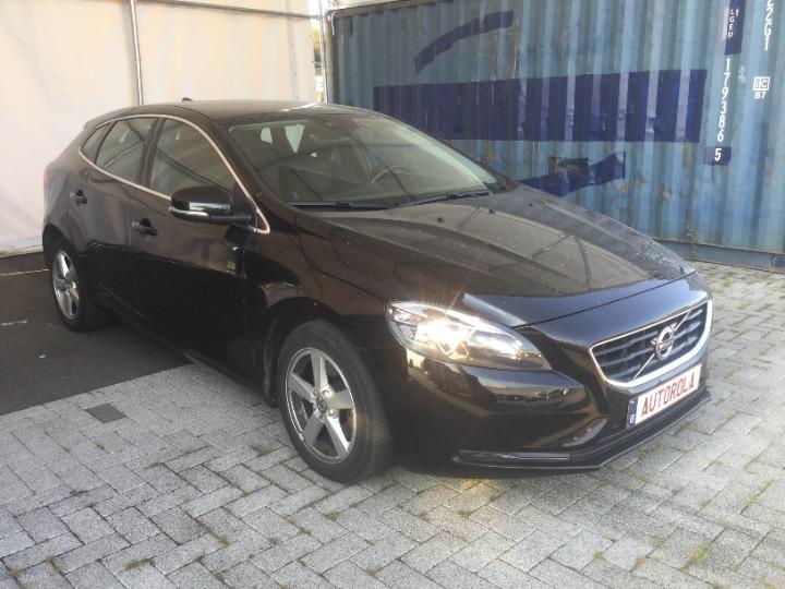 Photo 2 VIN: YV1MV74L1G2277760 - VOLVO V40 HATCHBACK 