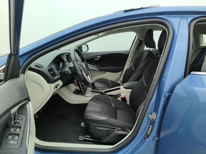 Photo 2 VIN: YV1MV74L1G2311411 - VOLVO V40 '12 