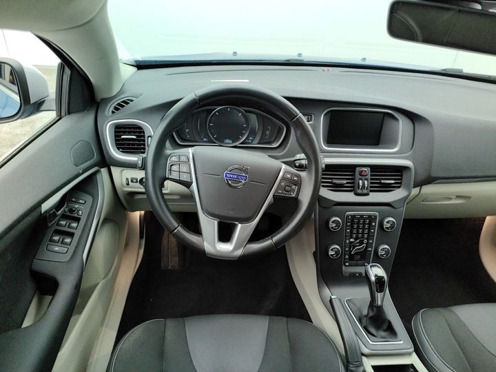 Photo 8 VIN: YV1MV74L1G2311411 - VOLVO V40 '12 