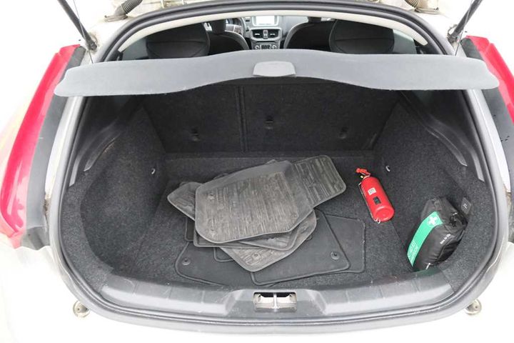 Photo 13 VIN: YV1MV74L1G2326180 - VOLVO V40 &#3912 