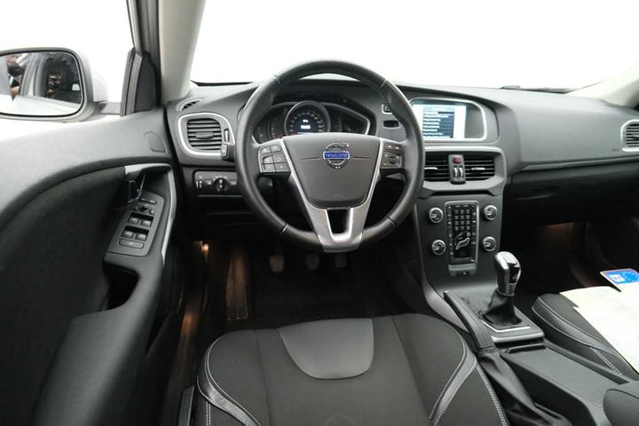 Photo 9 VIN: YV1MV74L1G2326180 - VOLVO V40 &#3912 