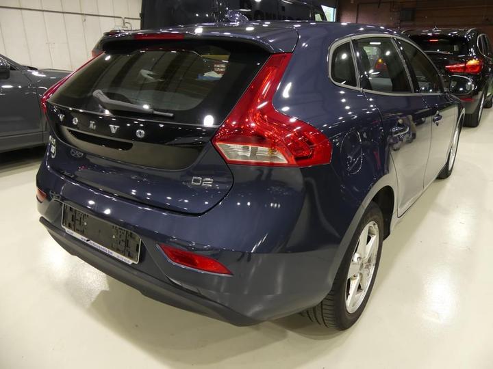 Photo 2 VIN: YV1MV74L1H2376583 - VOLVO V40 - 2016 