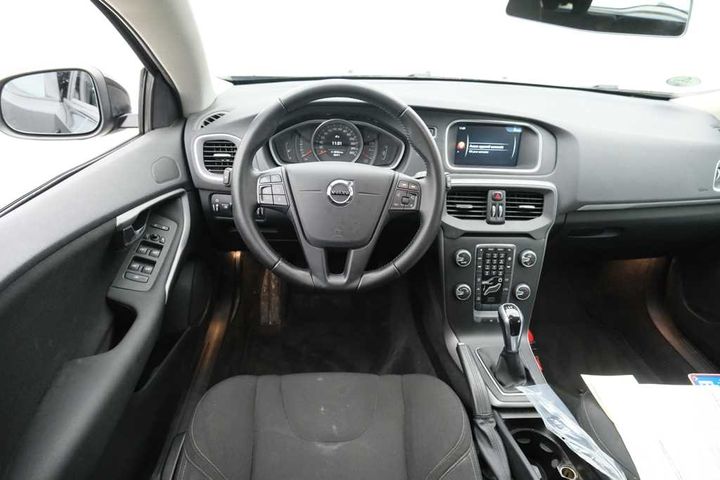 Photo 9 VIN: YV1MV74L1H2378360 - VOLVO V40 FL&#3916 