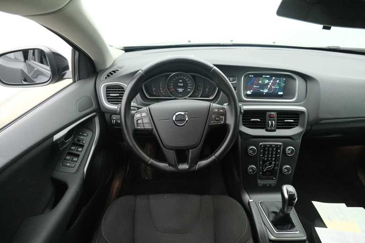 Photo 9 VIN: YV1MV74L1H2383784 - VOLVO V40 FL&#3916 