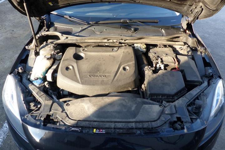 Photo 22 VIN: YV1MV74L1H2388771 - VOLVO V40 