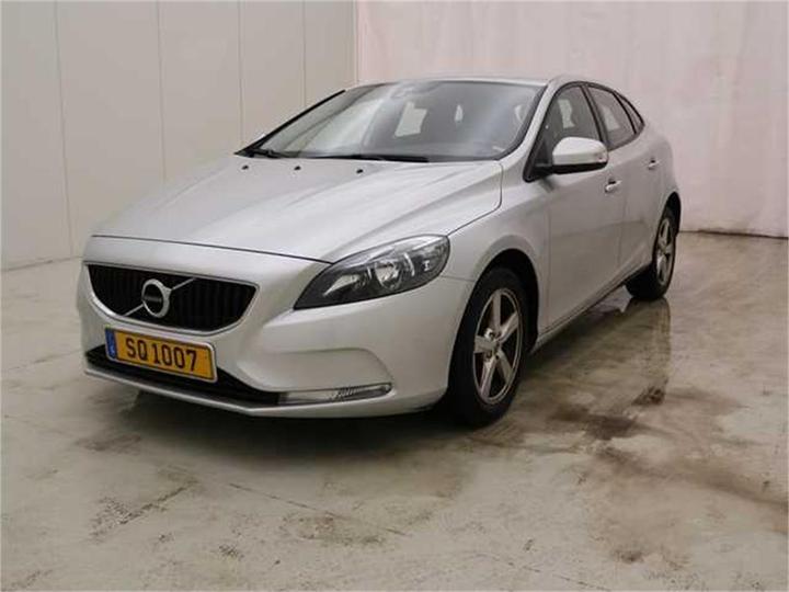 Photo 1 VIN: YV1MV74L1H2388926 - VOLVO V40 