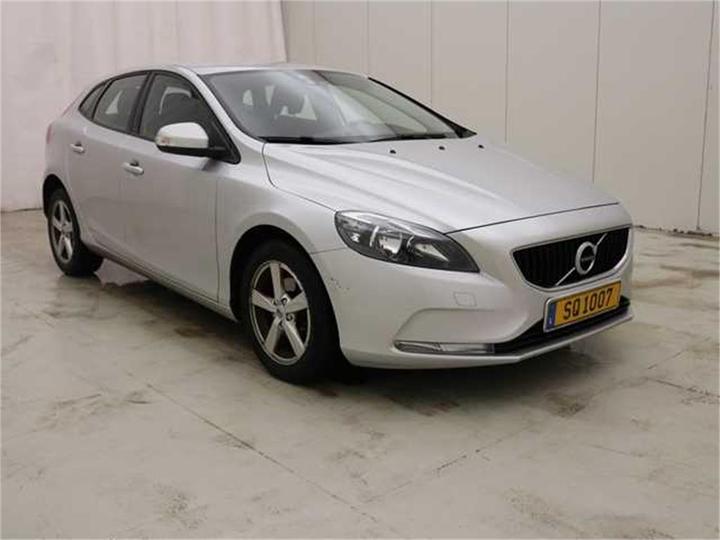 Photo 7 VIN: YV1MV74L1H2388926 - VOLVO V40 