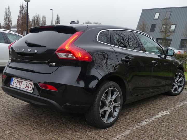 Photo 2 VIN: YV1MV74L1H2394025 - VOLVO V40 