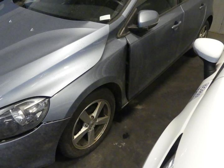 Photo 18 VIN: YV1MV74L1H2401691 - VOLVO V40 - 2016 