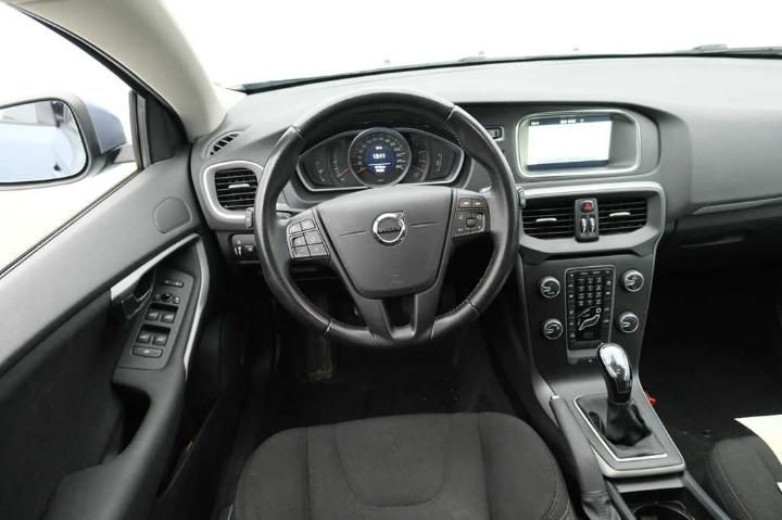 Photo 9 VIN: YV1MV74L1H2410406 - VOLVO V40 FL&#3916 