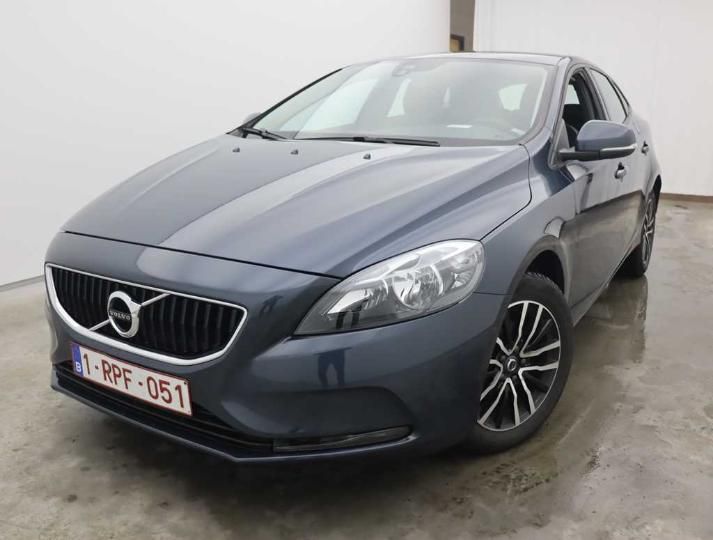 Photo 1 VIN: YV1MV74L1H2419121 - VOLVO V40 FL&#3916 