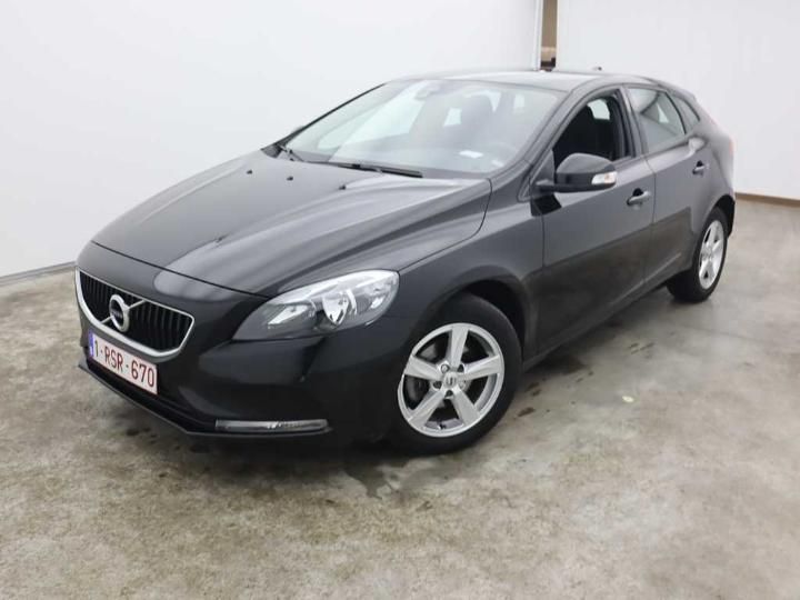 Photo 0 VIN: YV1MV74L1H2422844 - VOLVO V40 FL&#3916 