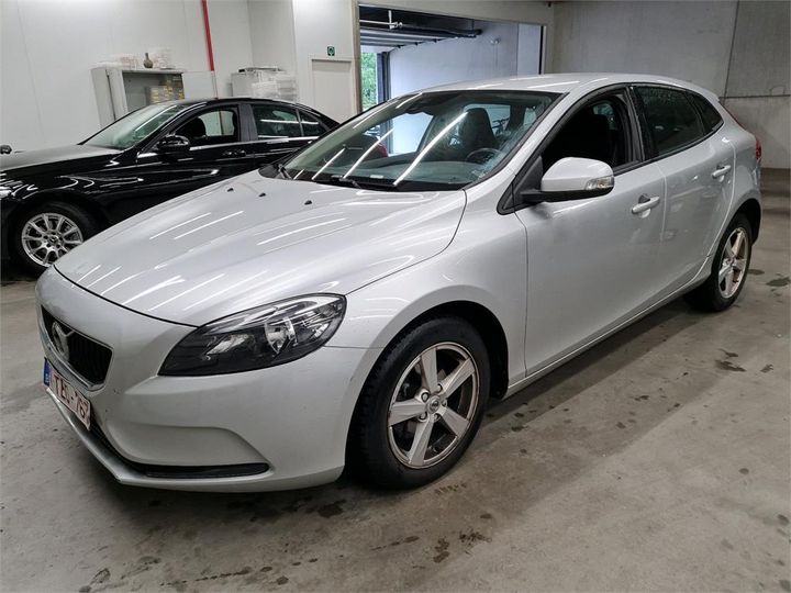 Photo 1 VIN: YV1MV74L1J2471198 - VOLVO V40 