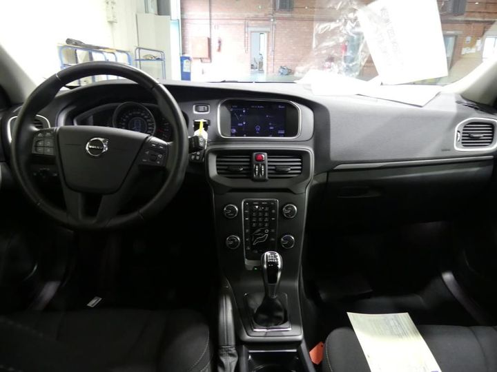 Photo 8 VIN: YV1MV74L1J2484173 - VOLVO V40 - 2016 