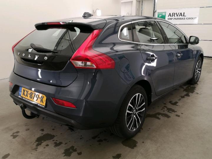 Photo 2 VIN: YV1MV7980H2412160 - VOLVO V40 