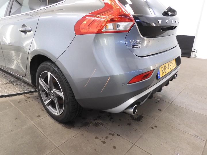 Photo 19 VIN: YV1MV7980J2469627 - VOLVO V40 