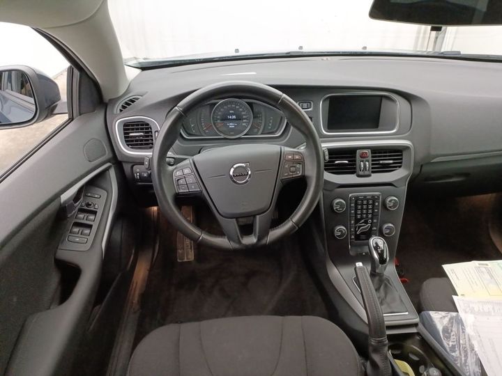 Photo 9 VIN: YV1MV7980J2473830 - VOLVO V40 FL&#3916 