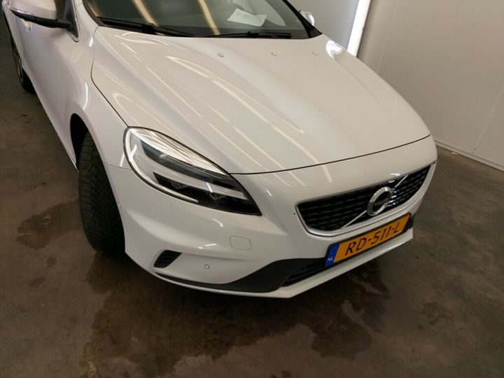 Photo 9 VIN: YV1MV7980J2477061 - VOLVO V40 