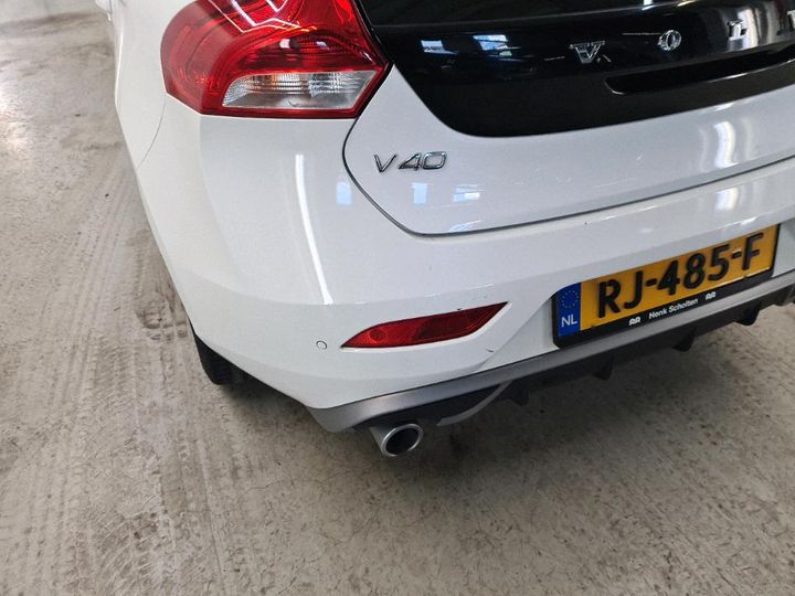 Photo 28 VIN: YV1MV7980J2479413 - VOLVO V40 