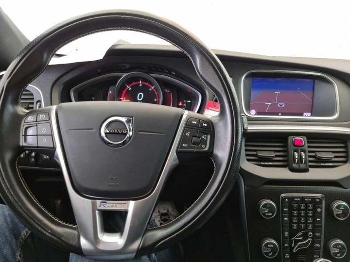 Photo 17 VIN: YV1MV7980J2505530 - VOLVO V40 