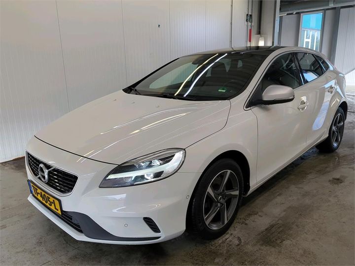 Photo 0 VIN: YV1MV7980J2506472 - VOLVO V40 