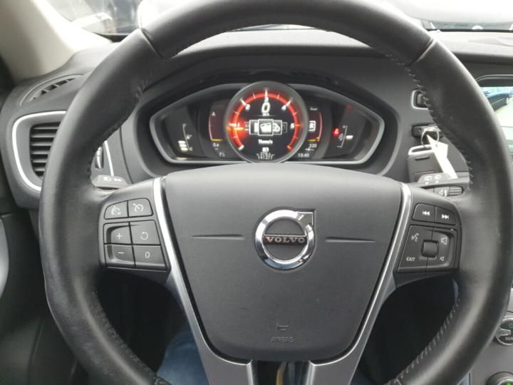 Photo 13 VIN: YV1MV7981H2401825 - VOLVO V40 