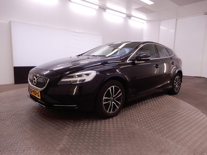 Photo 2 VIN: YV1MV7981H2409865 - VOLVO V40 