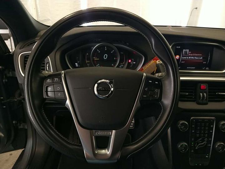 Photo 10 VIN: YV1MV7981J2463792 - VOLVO V40 