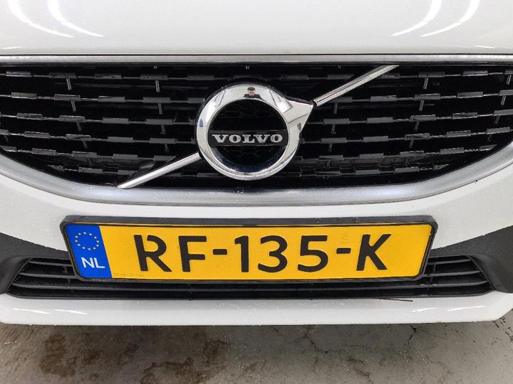 Photo 11 VIN: YV1MV7981J2477471 - VOLVO V40 