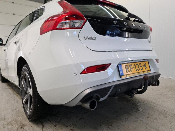 Photo 23 VIN: YV1MV7981J2477471 - VOLVO V40 