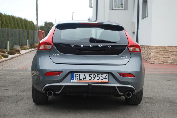 Photo 7 VIN: YV1MV7981J2482358 - VOLVO V40 HATCHBACK 