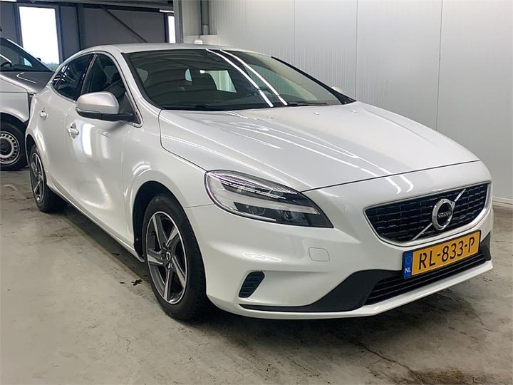 Photo 2 VIN: YV1MV7981J2483199 - VOLVO V40 