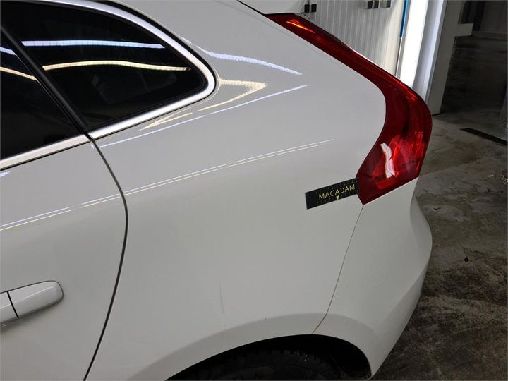 Photo 22 VIN: YV1MV7981J2504525 - VOLVO V40 