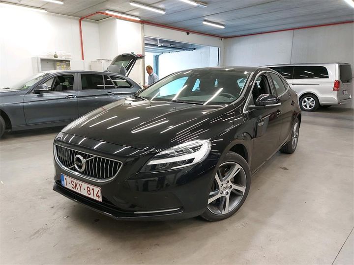 Photo 0 VIN: YV1MV79L0H2441298 - VOLVO V40 