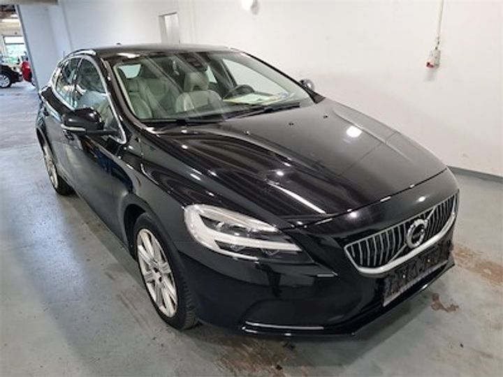 Photo 2 VIN: YV1MV79L1H2360082 - VOLVO V40 DIESEL - 2012 