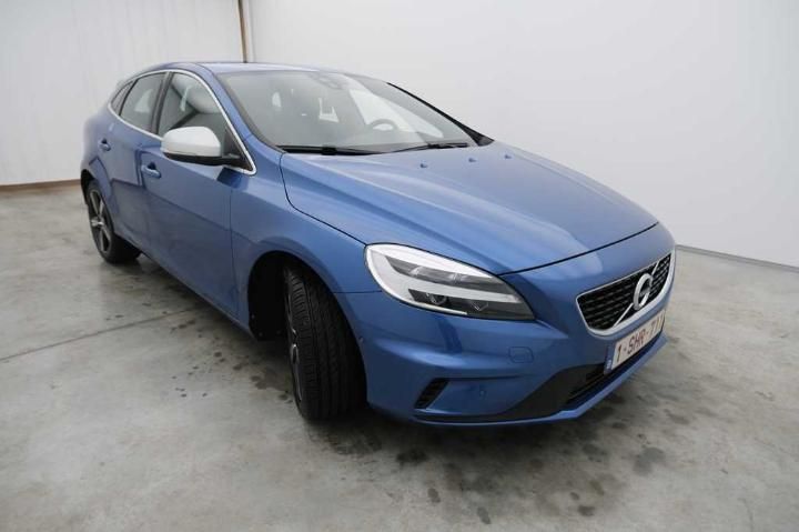 Photo 4 VIN: YV1MV79L1J2446578 - VOLVO V40 FL&#3916 