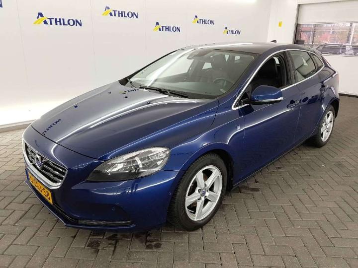 Photo 1 VIN: YV1MV8431F2224151 - VOLVO V40 