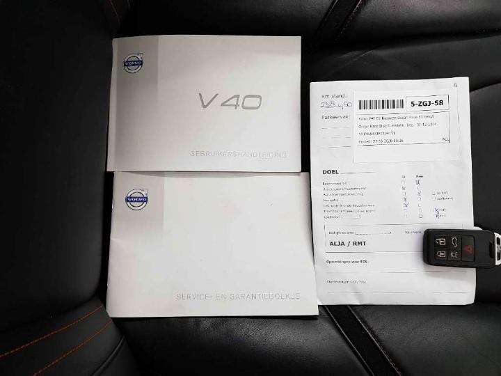 Photo 20 VIN: YV1MV8431F2224151 - VOLVO V40 