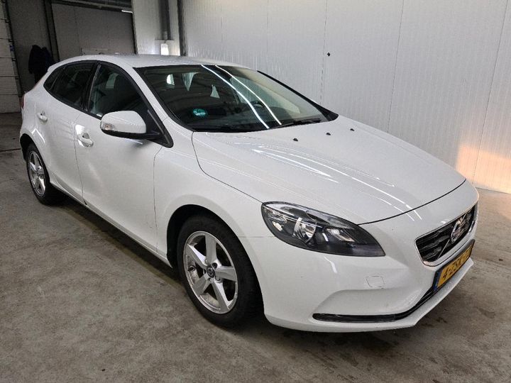 Photo 2 VIN: YV1MV8431F2238755 - VOLVO V40 