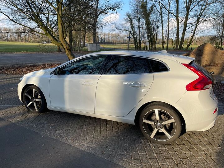 Photo 2 VIN: YV1MV8481D2014494 - VOLVO V40 