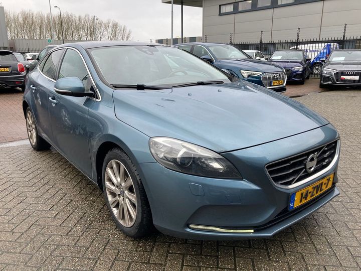 Photo 4 VIN: YV1MV8481D2040543 - VOLVO V40 