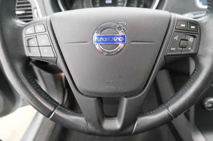 Photo 26 VIN: YV1MV8481F2199997 - VOLVO V40 &#3912 