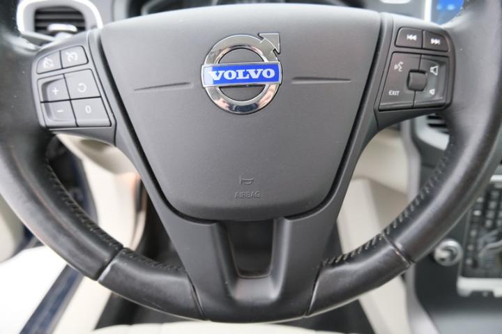 Photo 20 VIN: YV1MV8481F2244985 - VOLVO V40 &#3912 